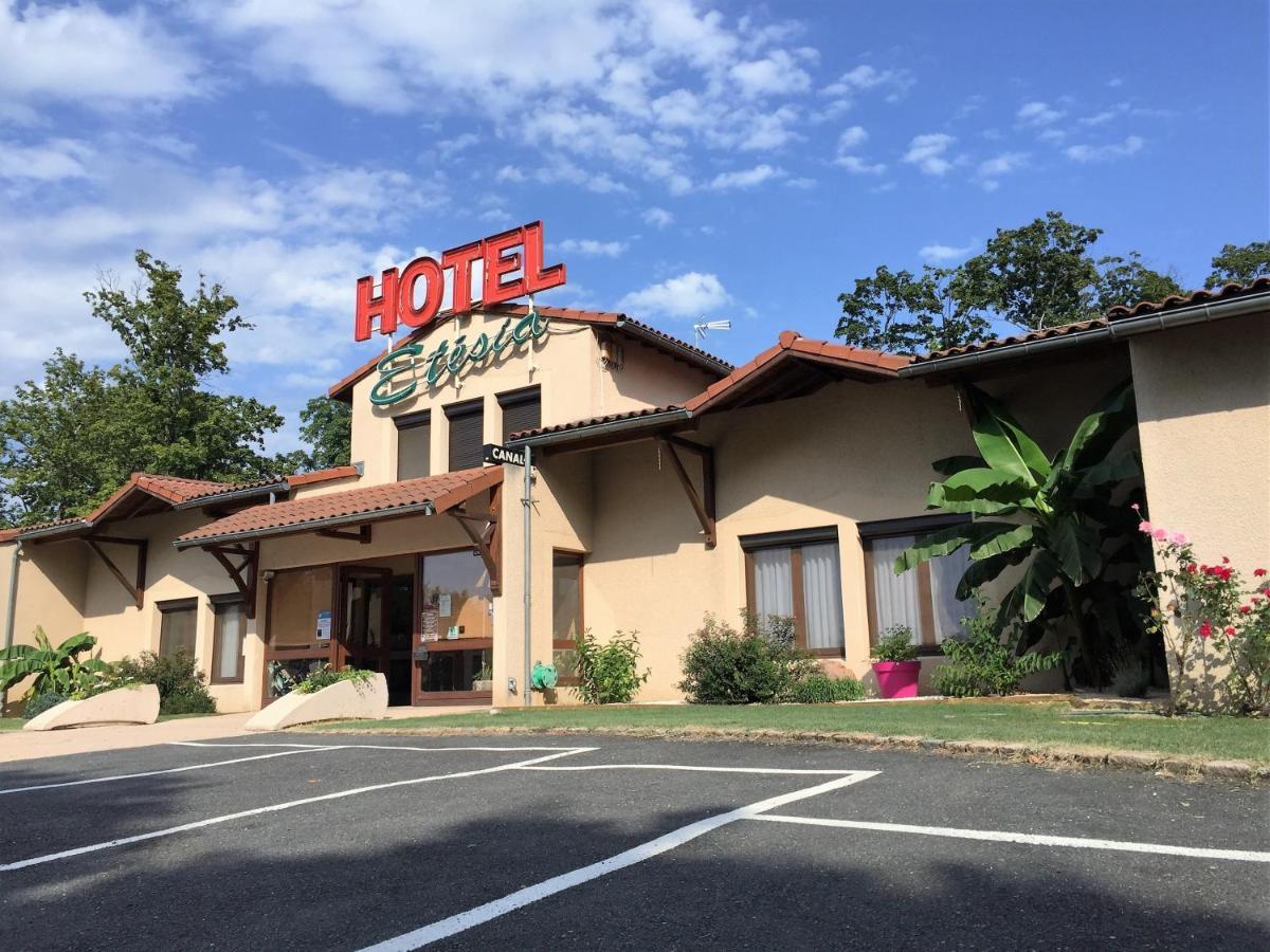 Hotel Etesia Feurs Εξωτερικό φωτογραφία