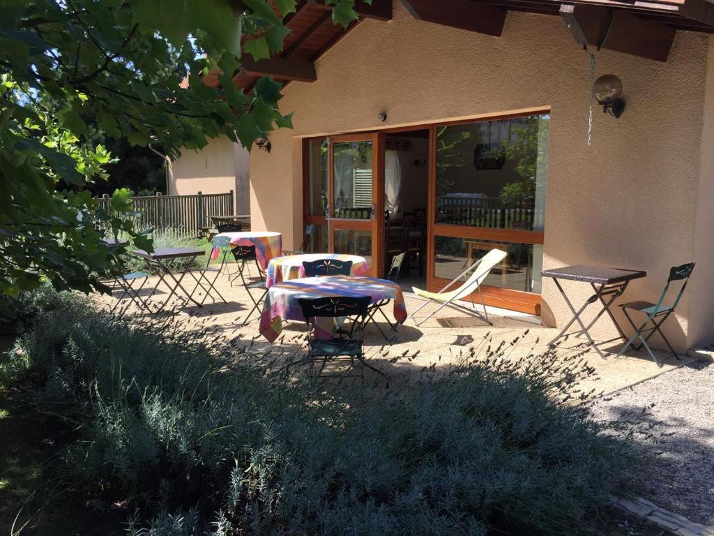 Hotel Etesia Feurs Εξωτερικό φωτογραφία